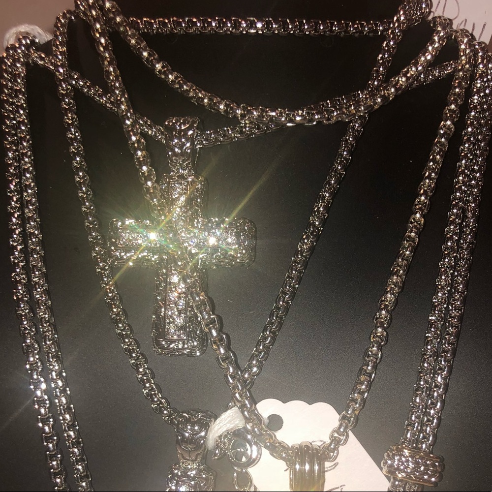 Cross Pendant Necklace